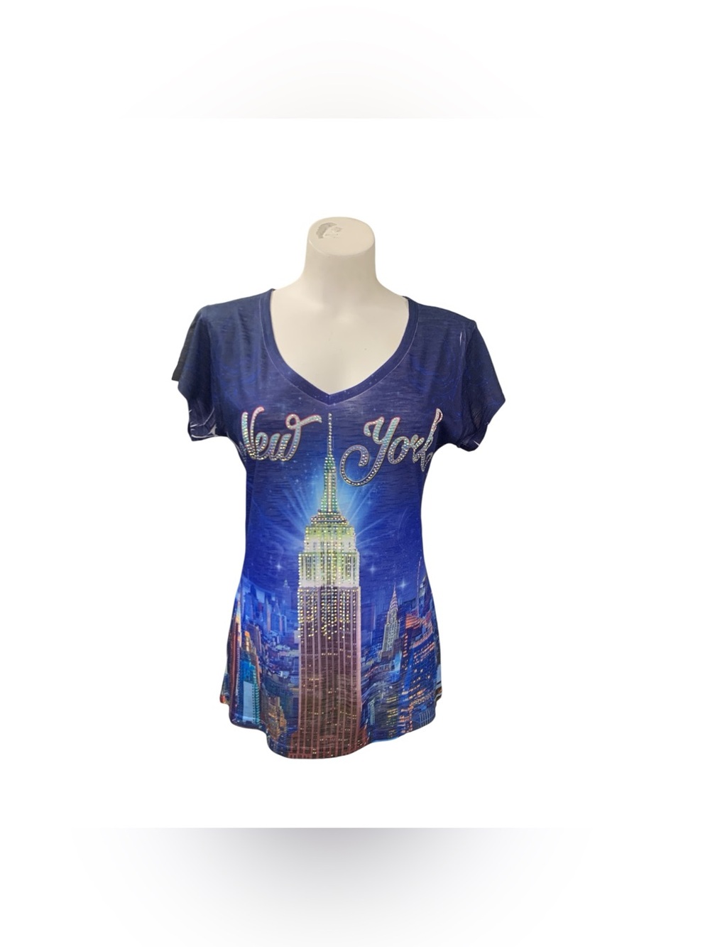 Blue New York Skyline V-Neck Graphic Tee Size L